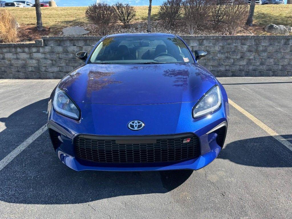 used 2025 Toyota GR86 car, priced at $36,000