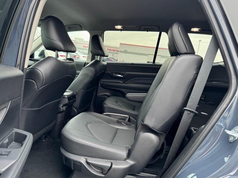 used 2025 Toyota Grand Highlander car, priced at $46,000