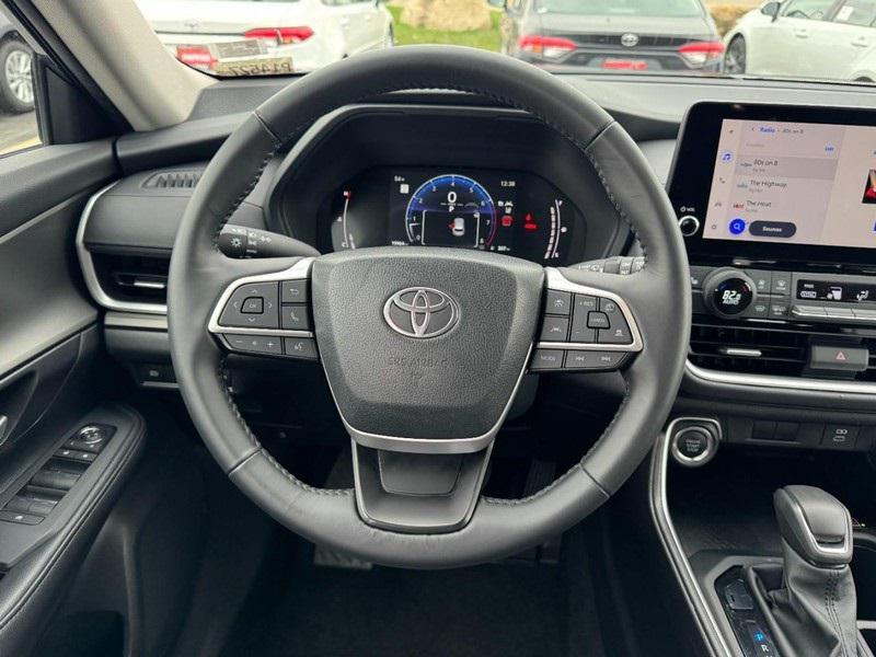 used 2025 Toyota Grand Highlander car, priced at $46,000