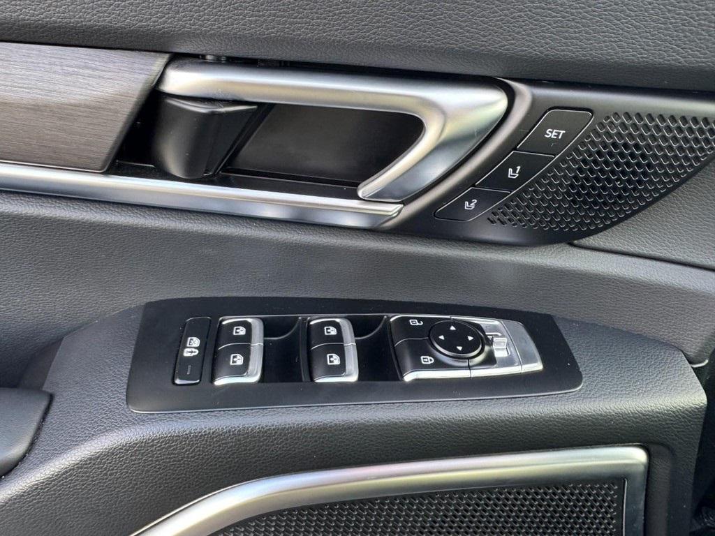 used 2024 Kia Telluride car, priced at $41,000