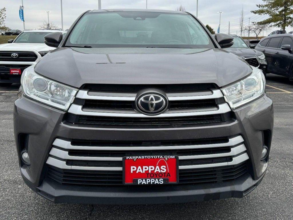 used 2019 Toyota Highlander car, priced at $19,500