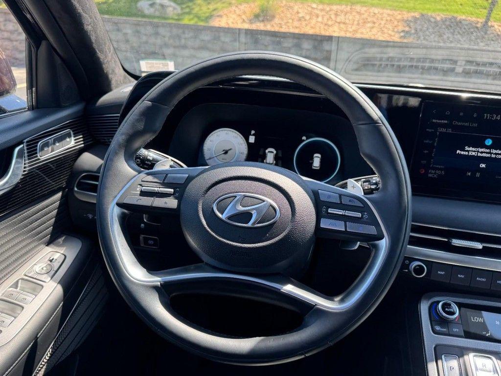 used 2024 Hyundai Palisade car, priced at $35,285