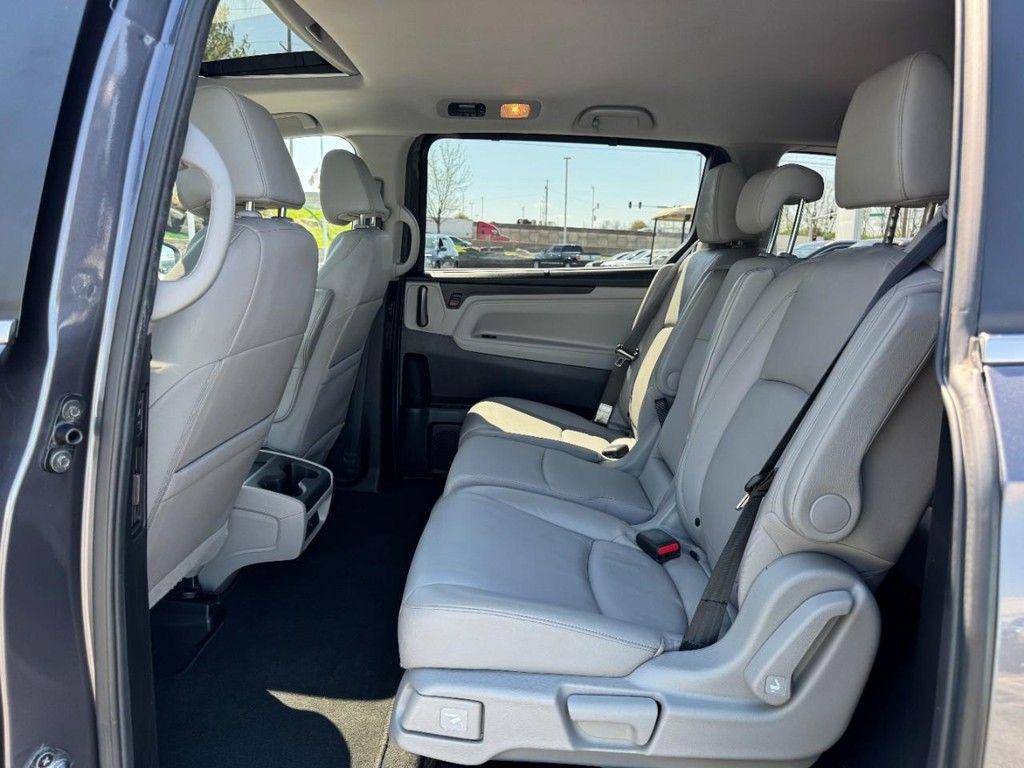 used 2018 Honda Odyssey car, priced at $13,900
