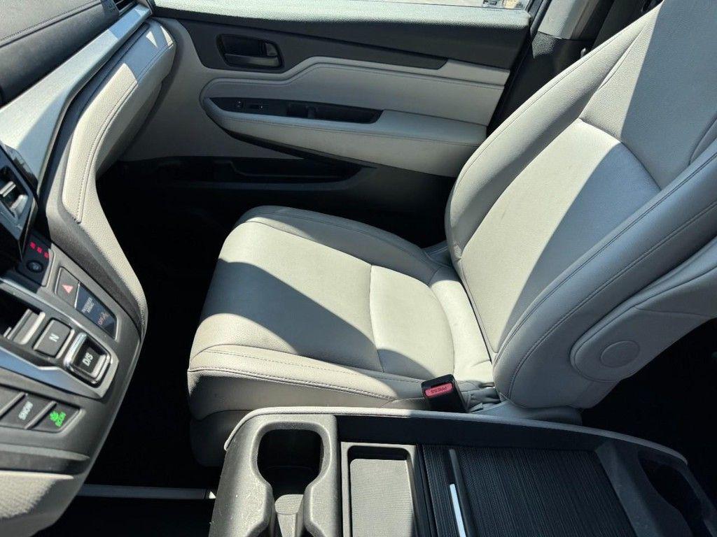 used 2018 Honda Odyssey car, priced at $13,900