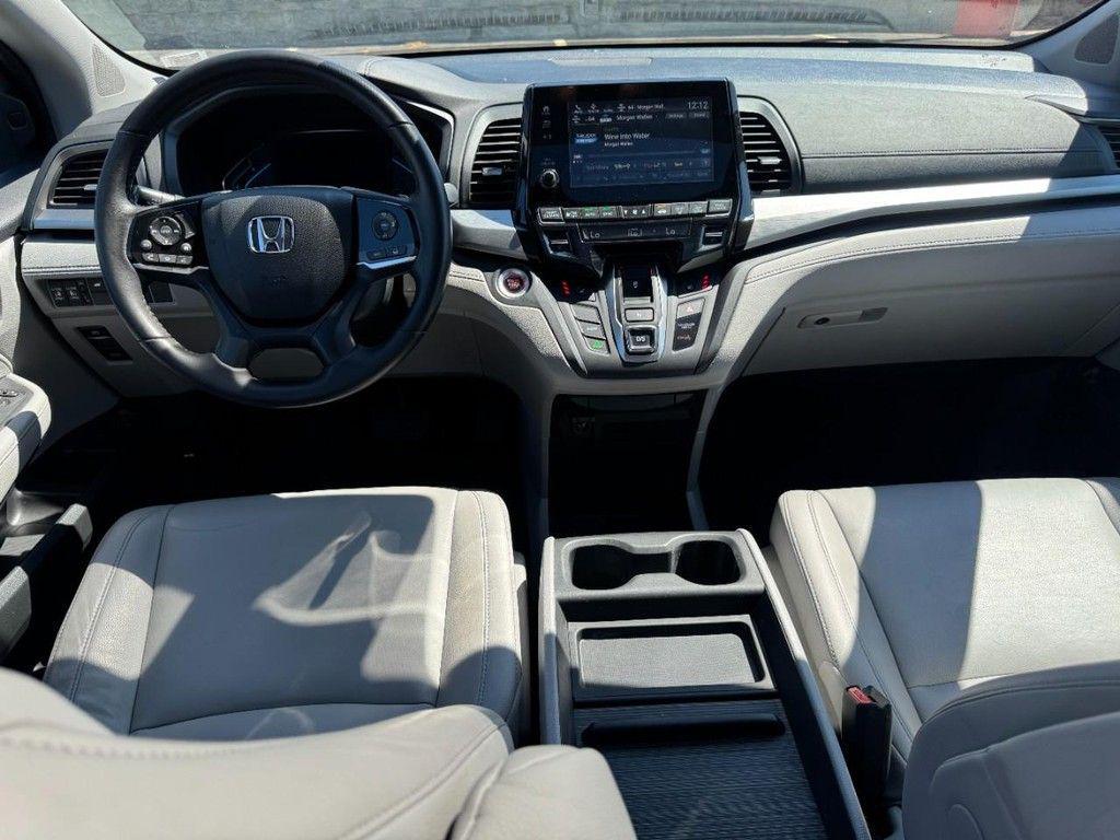 used 2018 Honda Odyssey car, priced at $13,900