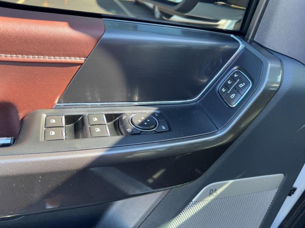 used 2021 Ford F-150 car, priced at $38,000