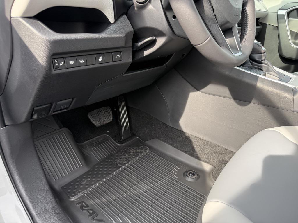 new 2025 Toyota RAV4 car, priced at $39,322