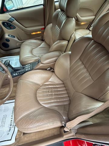 used 1993 Pontiac Bonneville car, priced at $7,995