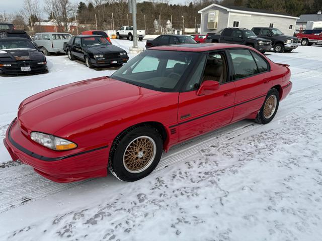 used 1993 Pontiac Bonneville car, priced at $7,995