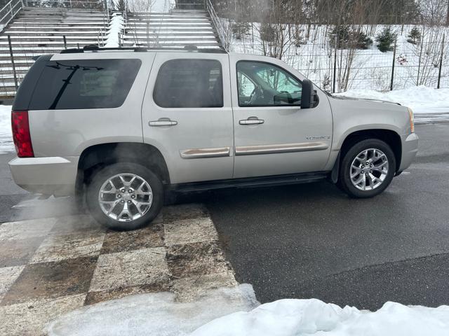 used 2007 GMC Yukon car, priced at $6,995
