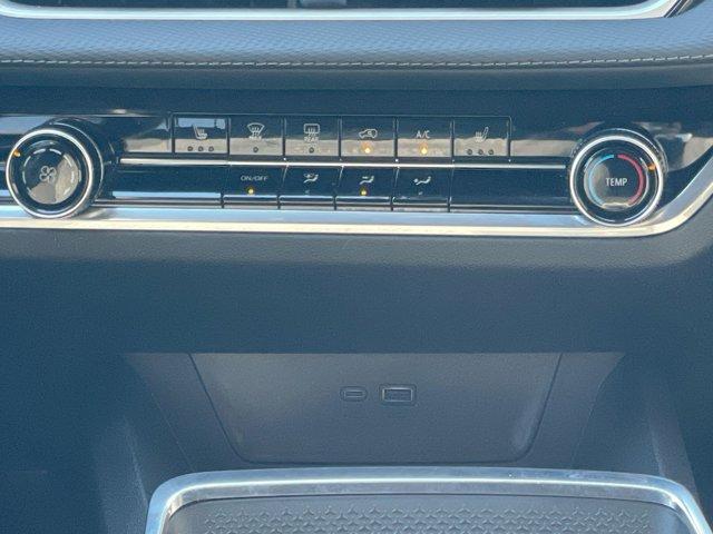 used 2025 Chevrolet Equinox car, priced at $26,497