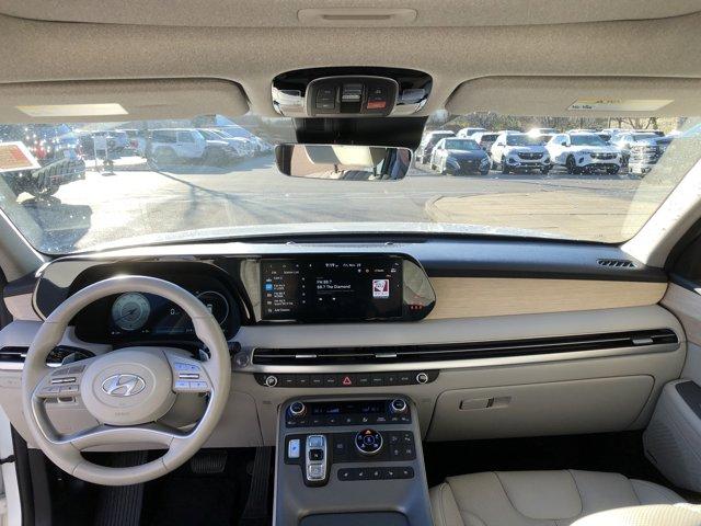 used 2025 Hyundai Palisade car, priced at $43,998