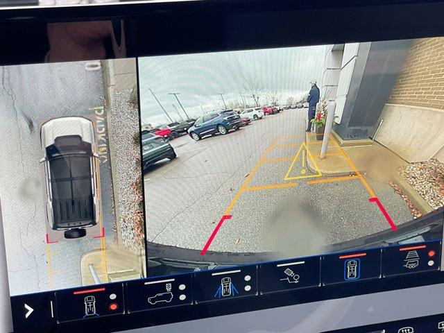 new 2025 GMC HUMMER EV SUV car, priced at $95,335