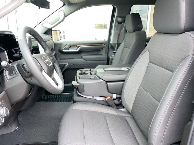new 2026 GMC Sierra 1500 car, priced at $47,015