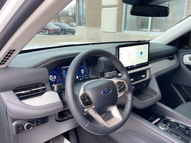 used 2025 Ford Explorer car, priced at $37,998