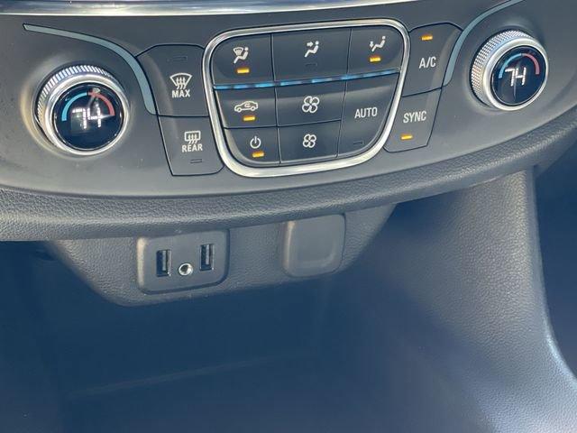 used 2021 Chevrolet Traverse car, priced at $22,279