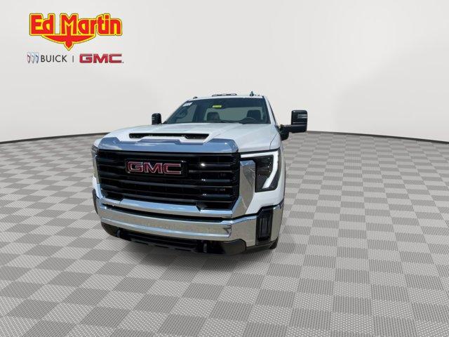 new 2025 GMC Sierra 2500 car, priced at $55,725