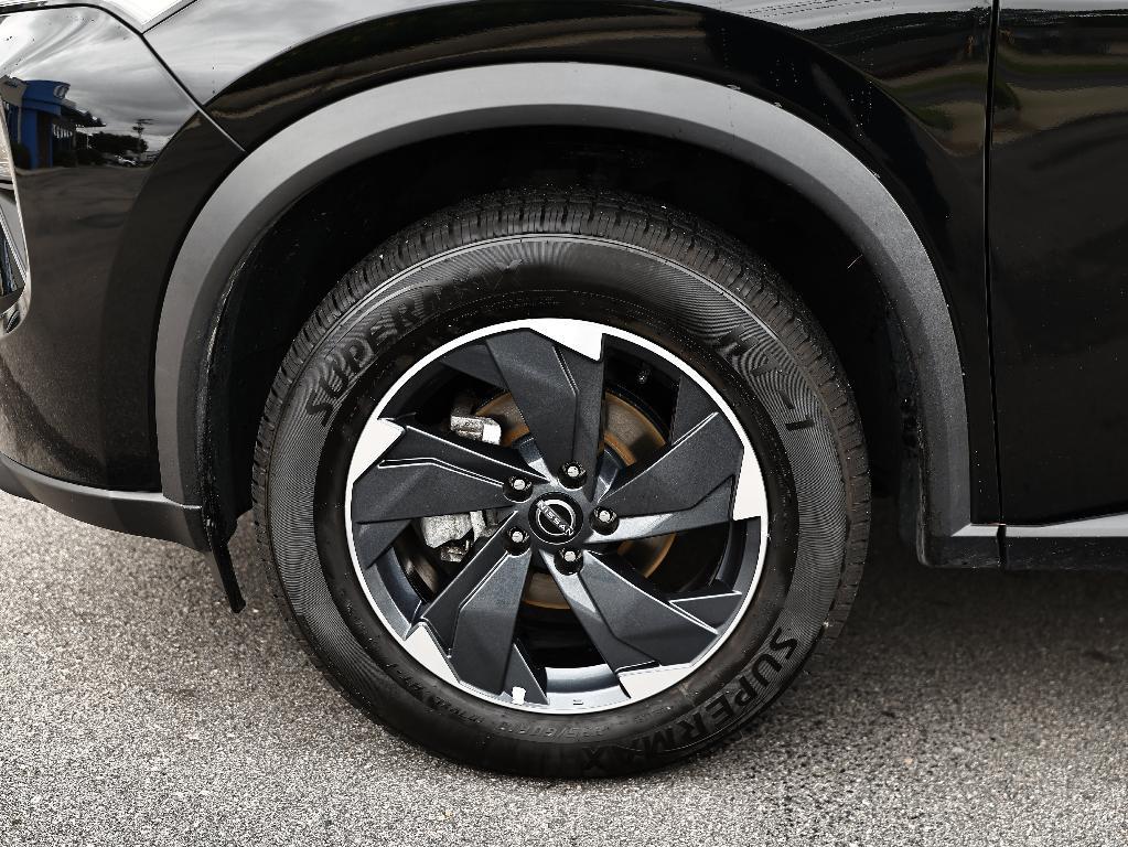 used 2025 Nissan Rogue car, priced at $22,988