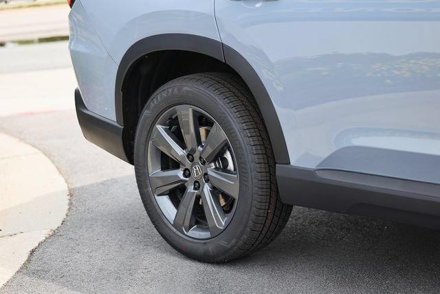 new 2026 Honda Pilot car, priced at $45,994