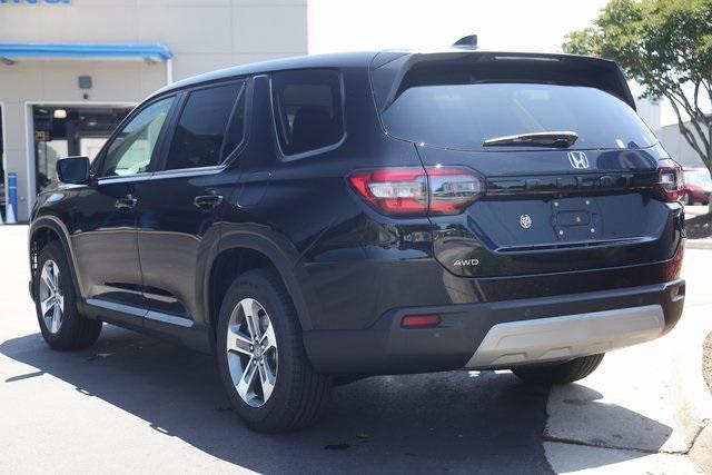 new 2025 Honda Pilot car, priced at $45,445