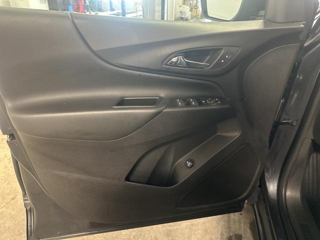 used 2023 Chevrolet Equinox car, priced at $20,834