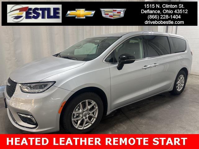 used 2024 Chrysler Pacifica car, priced at $28,714