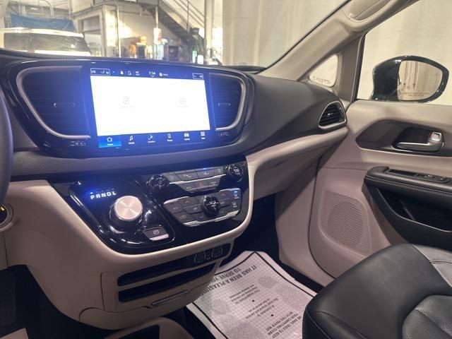 used 2024 Chrysler Pacifica car, priced at $28,425