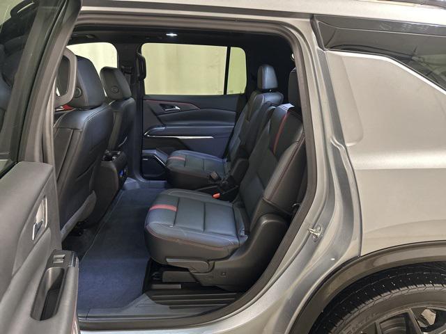 used 2024 Chevrolet Traverse car, priced at $44,549