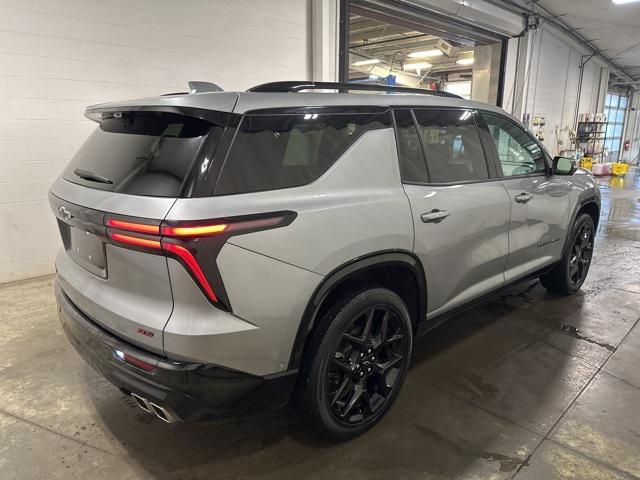 used 2024 Chevrolet Traverse car, priced at $44,549