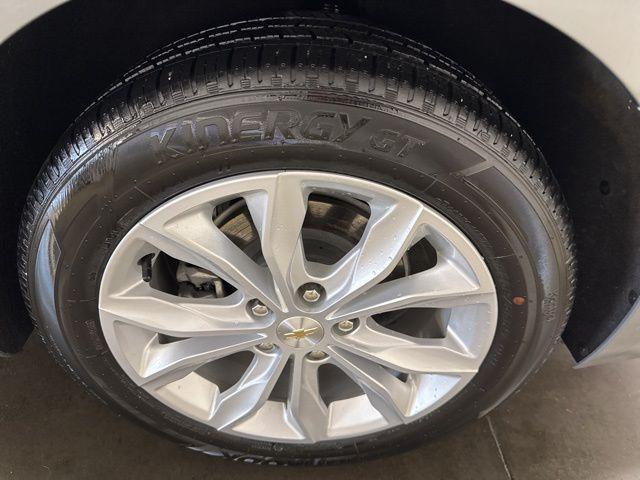 used 2025 Chevrolet Malibu car, priced at $21,487