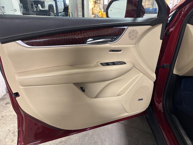 used 2018 Cadillac XT5 car, priced at $15,443