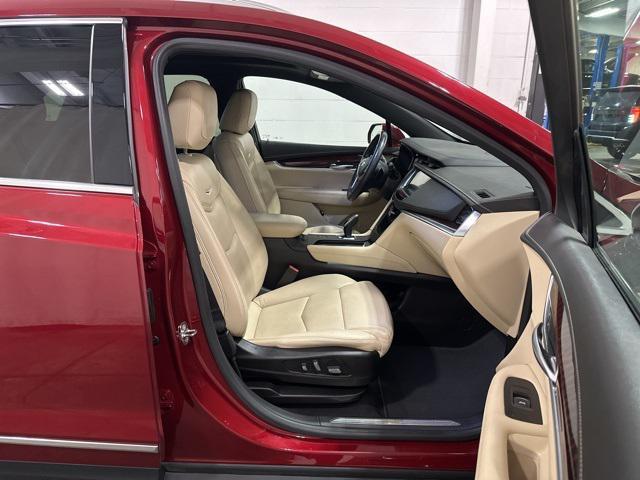 used 2018 Cadillac XT5 car, priced at $15,443