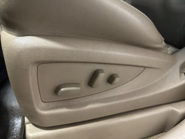 used 2015 GMC Yukon XL car, priced at $15,271