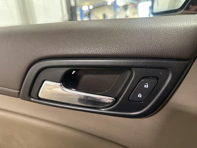 used 2015 GMC Yukon XL car, priced at $15,271