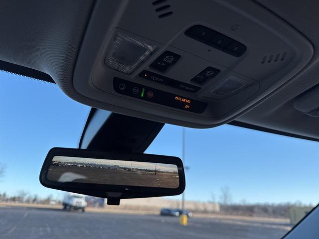 used 2019 Chevrolet Traverse car, priced at $23,899