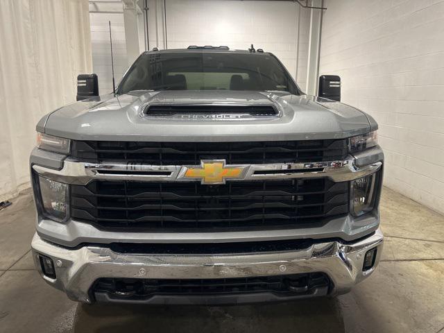 used 2025 Chevrolet Silverado 2500 car, priced at $56,999