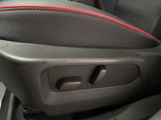 used 2023 Buick Envision car, priced at $28,594