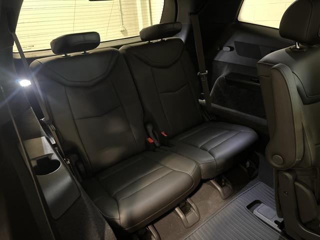 used 2025 Cadillac XT6 car, priced at $50,500
