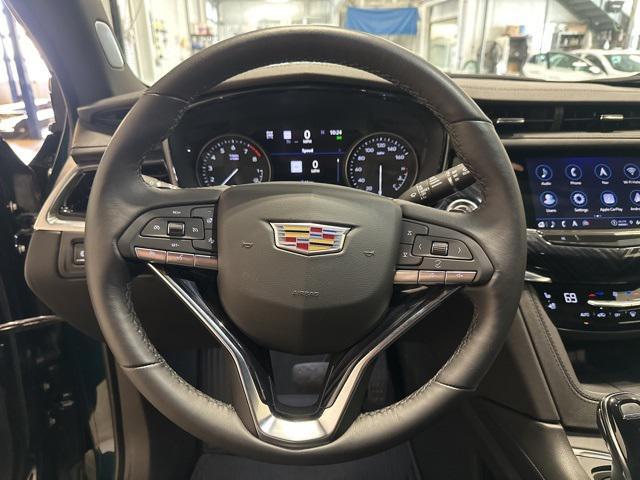 used 2025 Cadillac XT6 car, priced at $50,500