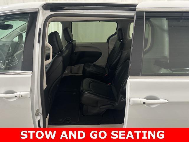 used 2024 Chrysler Pacifica car, priced at $28,914