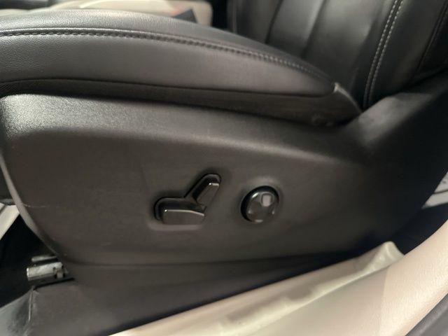used 2024 Chrysler Pacifica car, priced at $27,988