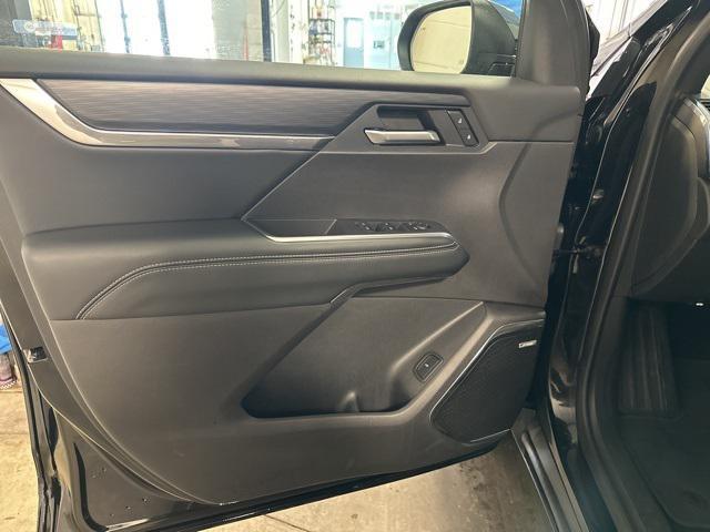 used 2025 GMC Acadia car, priced at $34,581