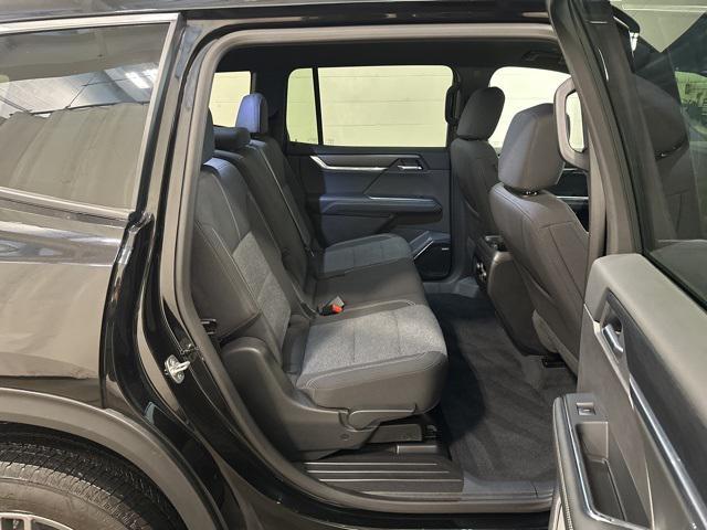 used 2025 GMC Acadia car, priced at $34,581