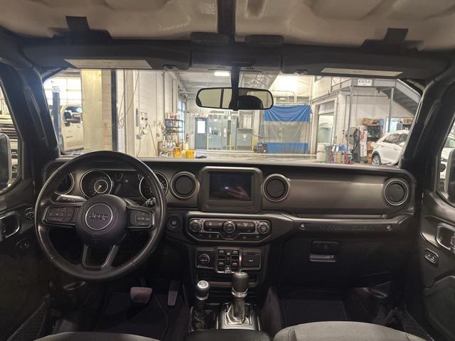 used 2022 Jeep Wrangler Unlimited car, priced at $28,587