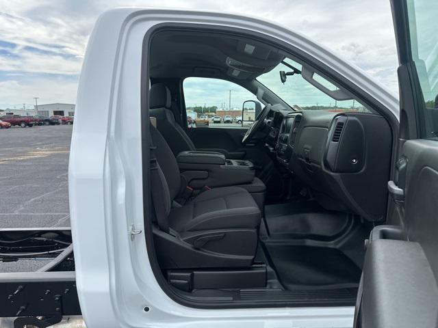 new 2024 Chevrolet Silverado 1500 car, priced at $70,332