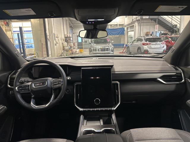 used 2025 GMC Acadia car, priced at $34,100