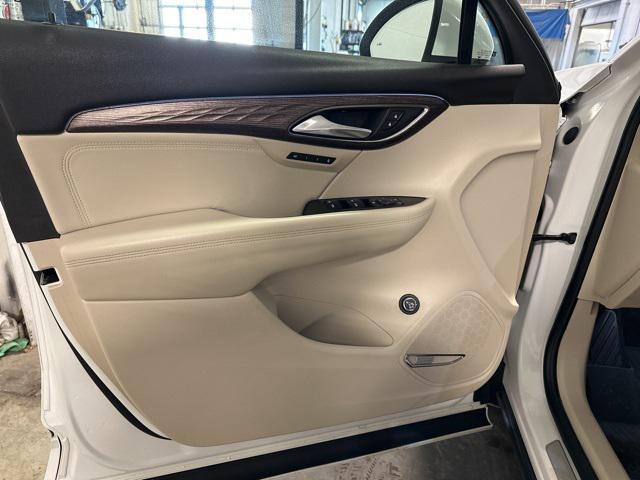 used 2022 Buick Envision car, priced at $21,878