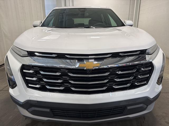 used 2025 Chevrolet Equinox car, priced at $26,696