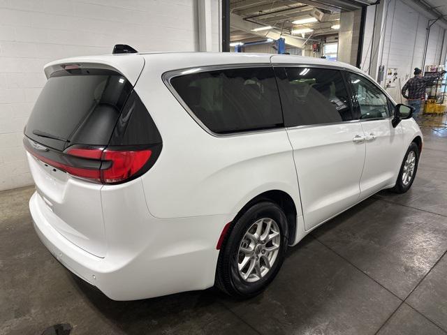 used 2024 Chrysler Pacifica car, priced at $29,683