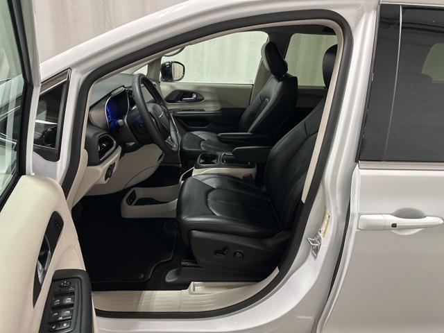 used 2024 Chrysler Pacifica car, priced at $29,683